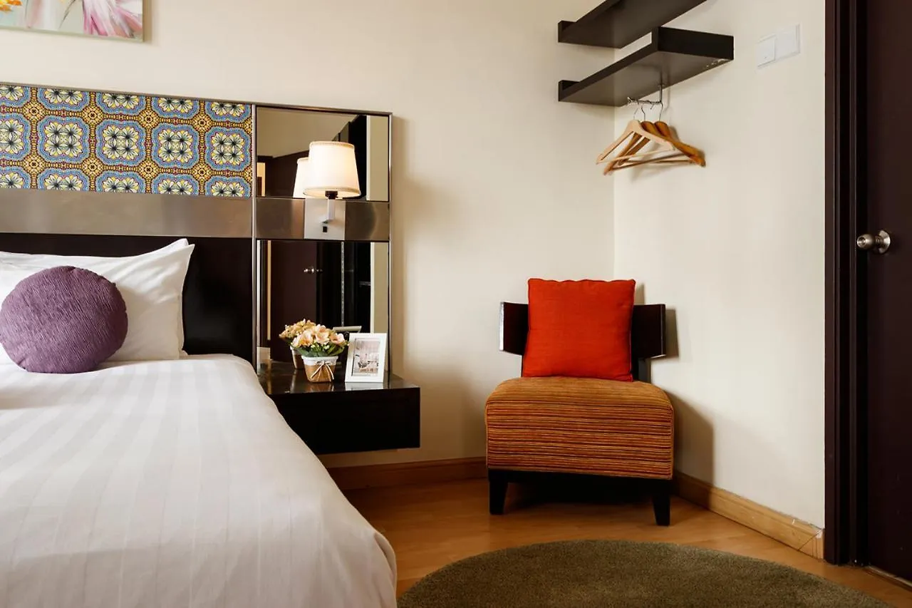 Hauzz Seri Bukit Ceylon Residence Kuala Lumpur